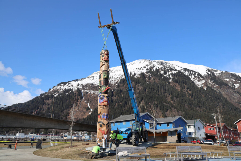 Totem Poles Raised Along Waterfront Ahead Of Trail Dedication Ceremony