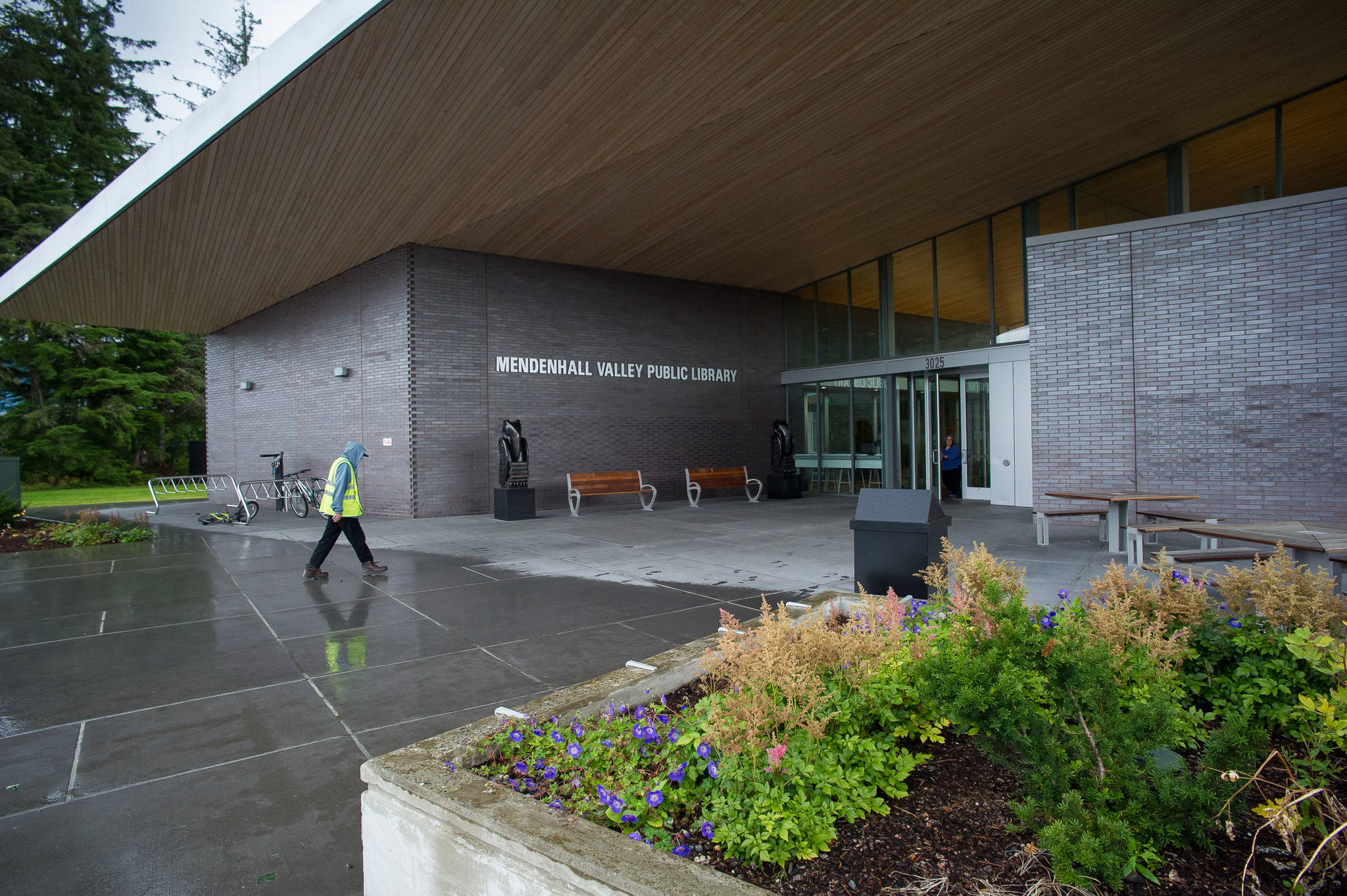 The Mendenhall Valley Public Library on Wednesday, Aug. 30, 2017. (Michael Penn | Juneau Empire)