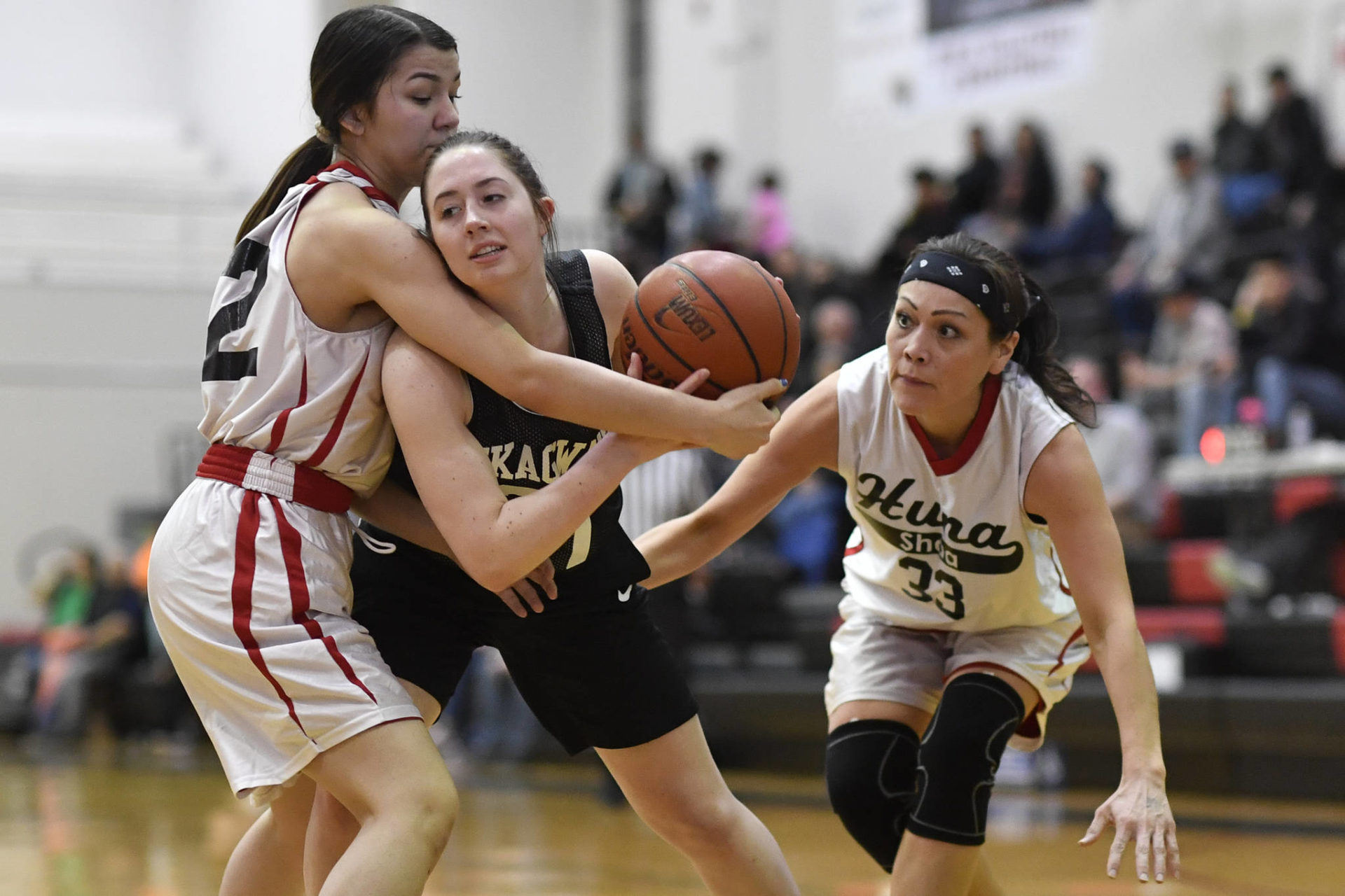 Photos Gold Medal Basketball Tournament Juneau Empire