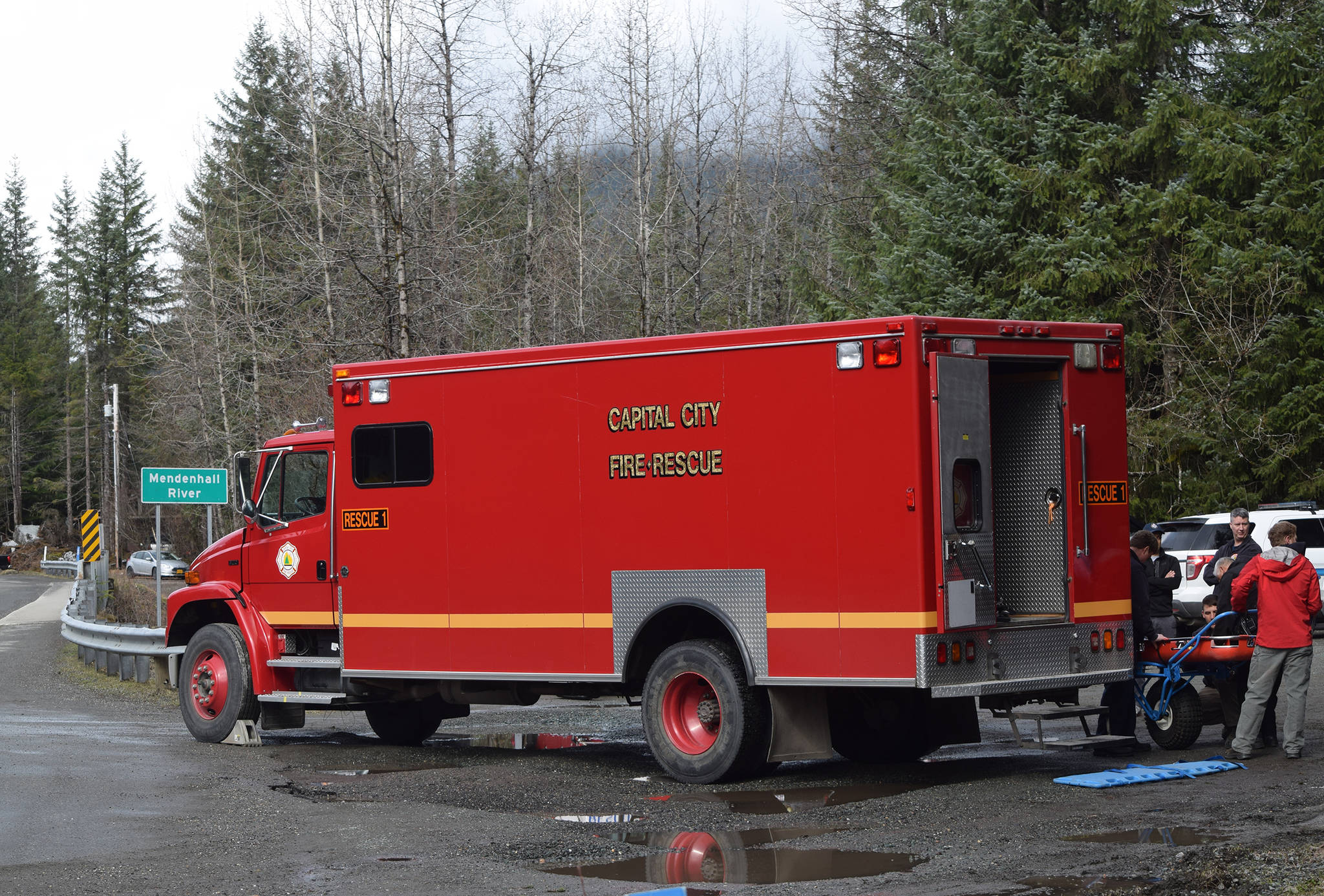 Authorities respond to body found in Mendenhall River