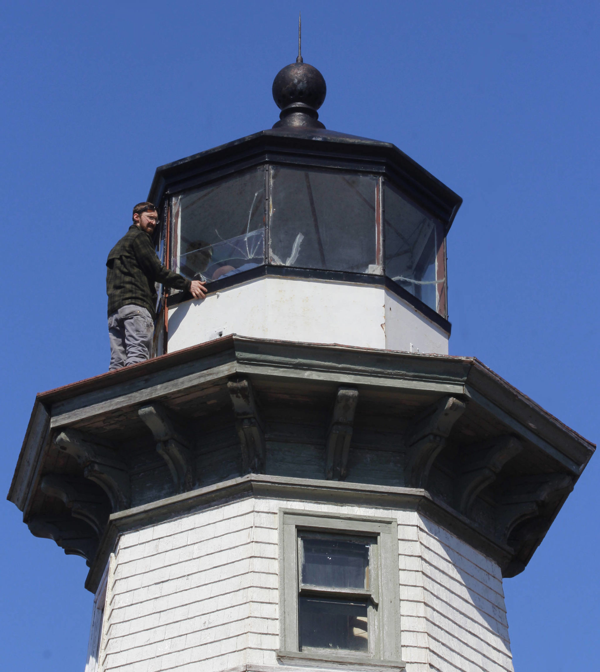 Photos: Preservation crew visits Eldred Rock Lighthouse | Juneau Empire