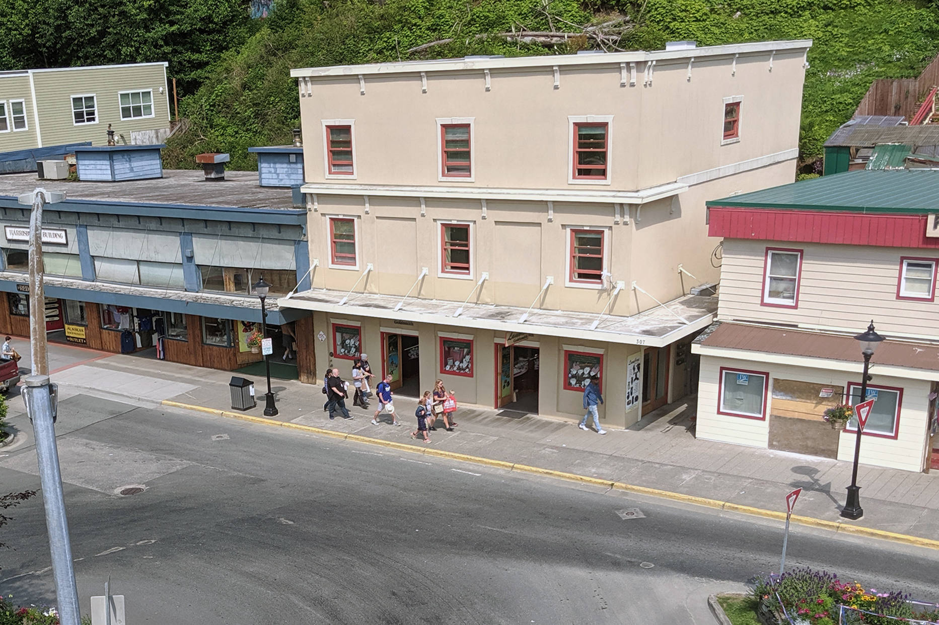 This July 2019 photo shows South Franklin Street. (Ben Hohenstatt / Juneau Empire File)