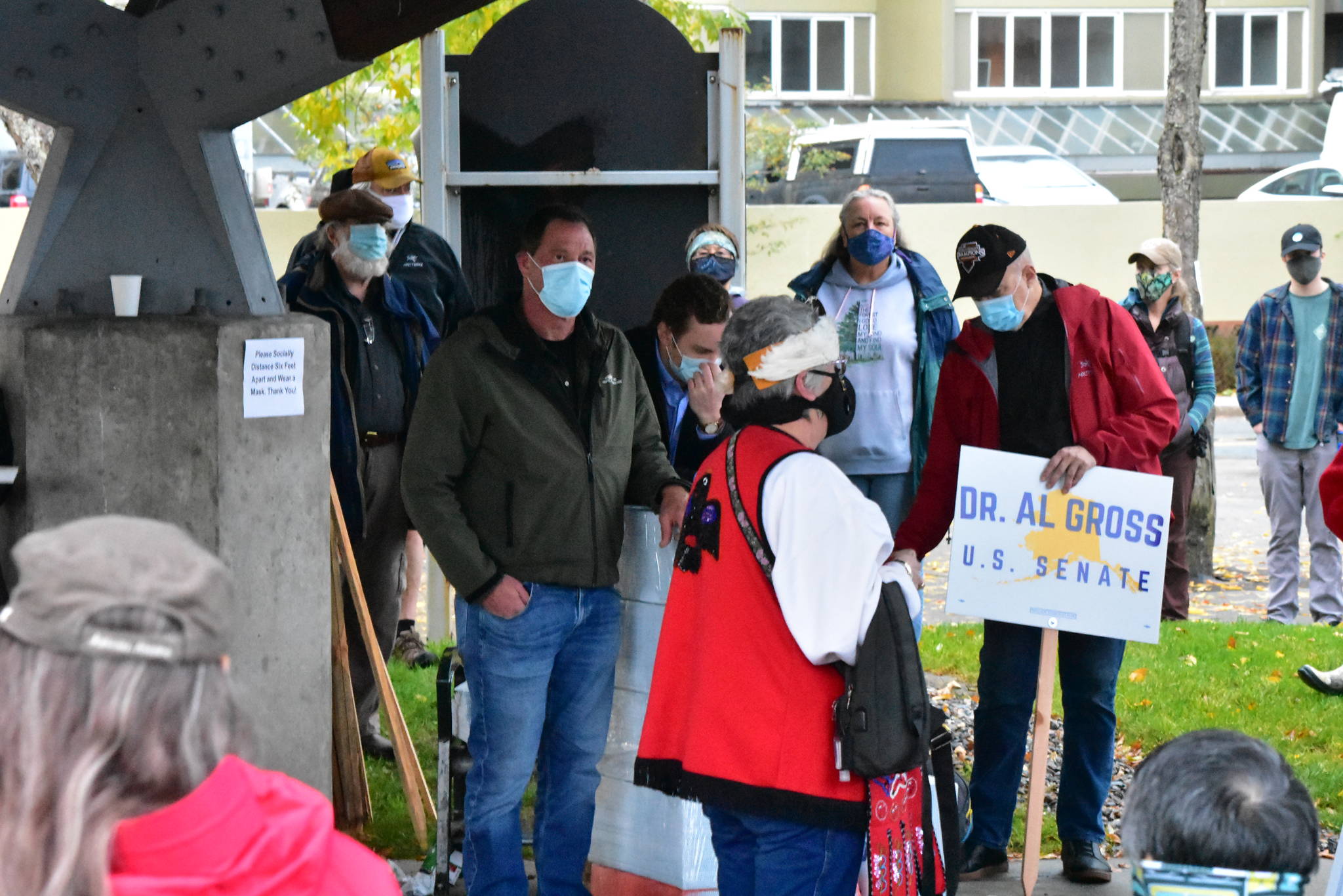 Independent candidate for Senate Dr. Al Gross at a campaign event at Marine Park in downtown Juneau on Sept. 19, 2020. A letter from state GOP lawmakers raised allegations against one of Gross’ staffers, setting off denials and accusations of hypocrisy between political parties. (Peter Segall / Juneau Empire)