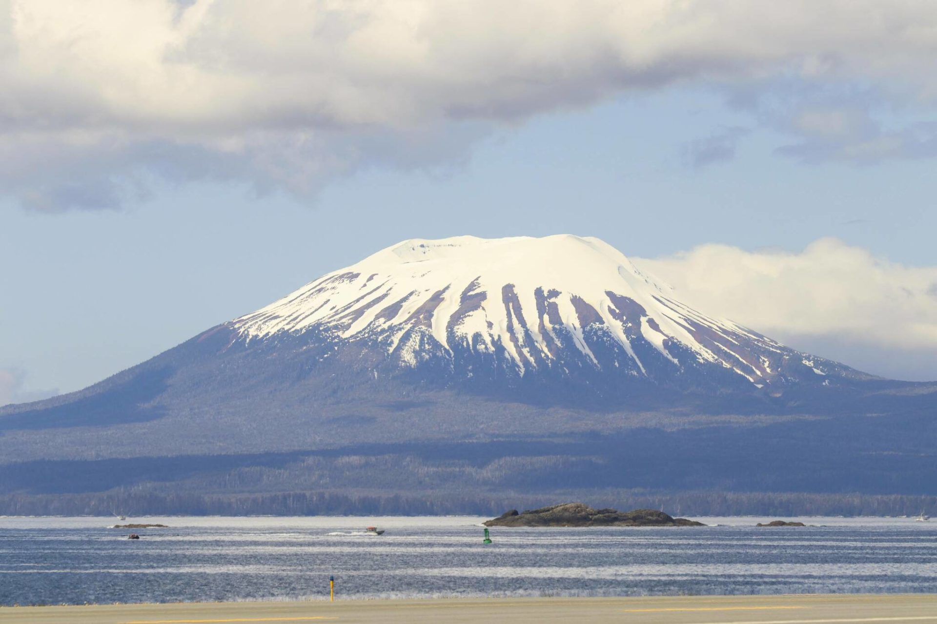 New research finds magma rising under Mount Edgecumbe Juneau Empire