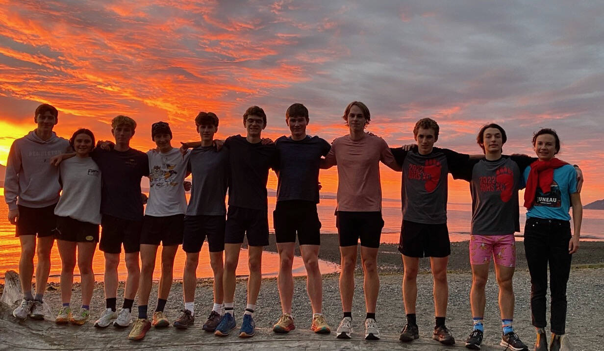 Members of the Juneau-Douglas High School: Yadaa.at Kalé cross-country team pose for a photo while attending the Nike Hole In The Wall XC Invitational at Lakewood High School in Washington. (Photo courtesy JDHS Cross-Country)