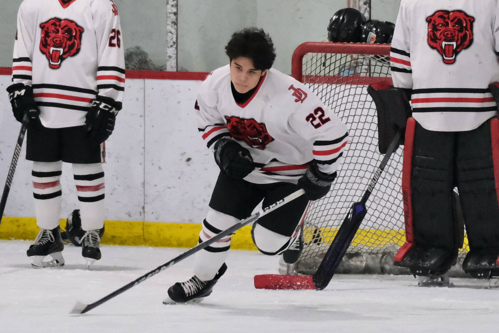 Juneau-Douglas High School: Yadaa.at Kalé senior Matthew Plang (#22). (Klas Stolpe / Juneau Empire)