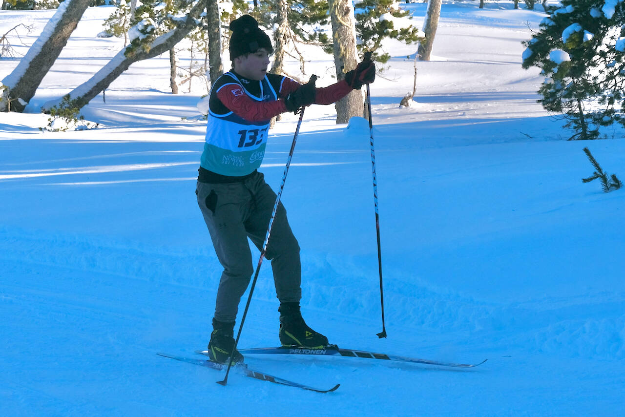 Juneau-Douglas High School: Yadaa.at Kalé Nordic Ski Team freshman Frisco McGuire (133) races during the Shaky Shakeout Invitational six-kilometer freestyle mass start Saturday at Eaglecrest Ski Area. (Klas Stolpe / Juneau Empire)